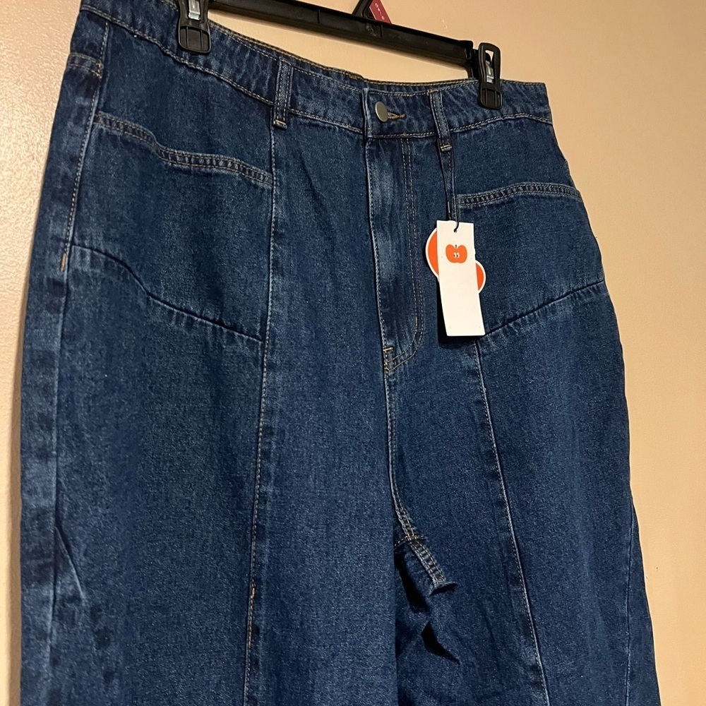 NOT FOR SALE - Picture 2 of 7